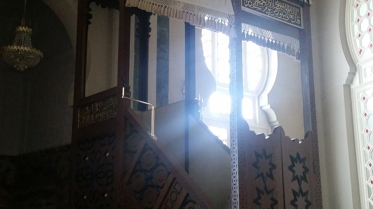 La place des femmes à la mosquée : histoire et présent